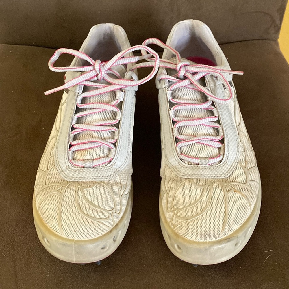 Ecco golf shoes